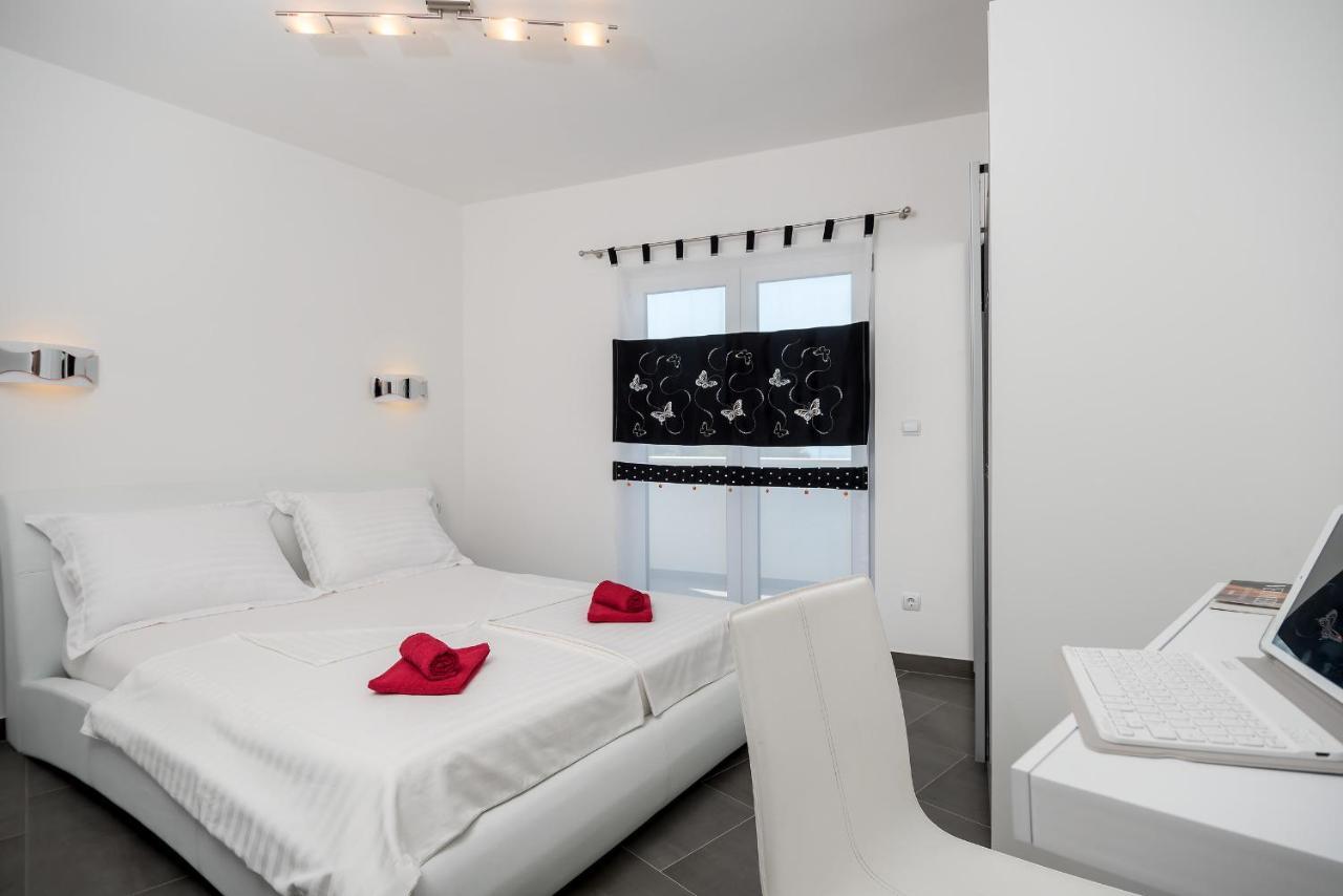 Sunny Biokovo Apartments Baska Voda Luaran gambar